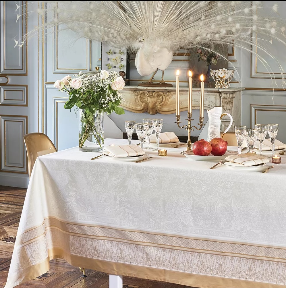 ivory-coton-and-other-fibers-set-persina-or (kopie)